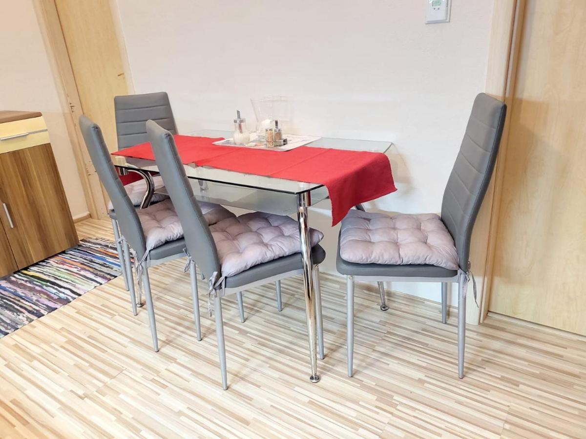 Velky 2 * Bratislava