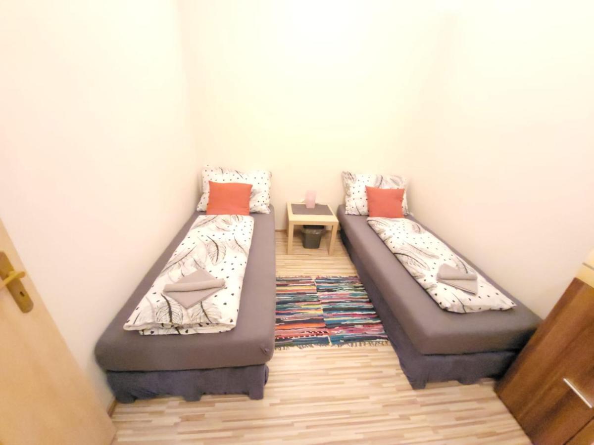 Velky 2 Apartment